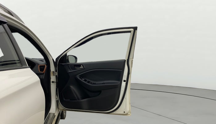 2017 Hyundai i20 Active 1.2 SX, Petrol, Manual, 74,821 km, RHS Front Door