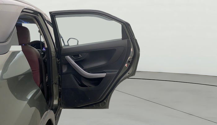 2021 Tata NEXON XM SUNROOF PETROL, Petrol, Manual, 43,865 km, RHS Rear Door