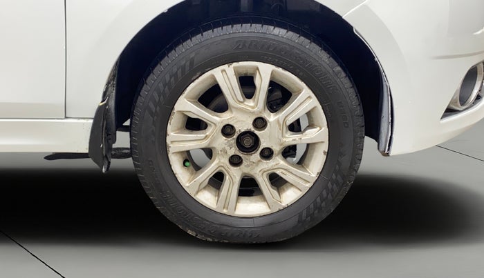 2016 Tata Tiago XZ PETROL, Petrol, Manual, 1,32,579 km, Right Front Wheel