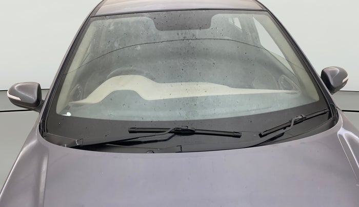 2016 Hyundai Elite i20 ASTA 1.4 CRDI (O), Diesel, Manual, 1,11,907 km, Front Windshield