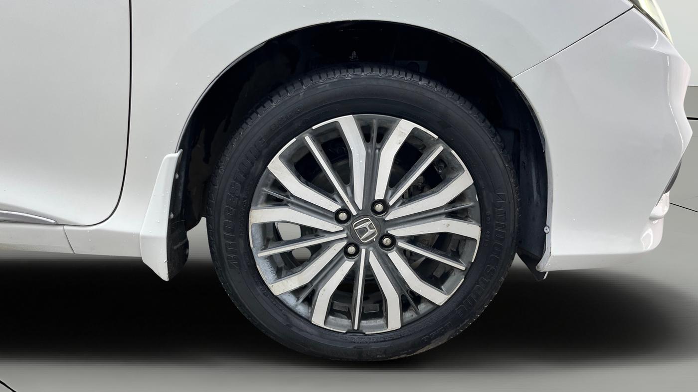 2018 Honda City 1.5L I-VTEC ZX CVT, Petrol, Automatic, 1,35,617 km, Right Front Wheel