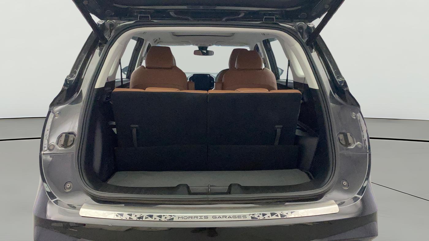 2021 MG HECTOR PLUS SHARP 1.5 PETROL TURBO HYBRID MT 6-STR, Petrol, Manual, 94,785 km, Boot Open Zoomed View