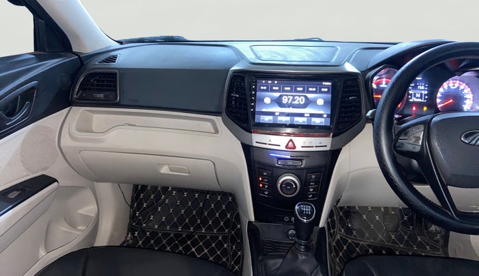 2021 Mahindra XUV300 W6 1.5 Sunroof Diesel, Diesel, Manual, 1,35,953 km, Air Conditioner