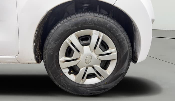 2017 Datsun Redi Go T(O) 1.0, CNG, Manual, 67,784 km, Right Front Wheel