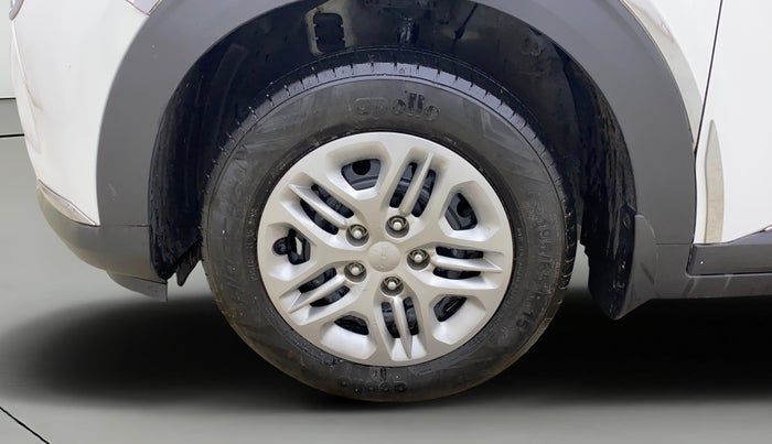 2024 KIA CARENS PRESTIGE 1.5 PETROL 7 STR, Petrol, Manual, 7,359 km, Left Front Wheel