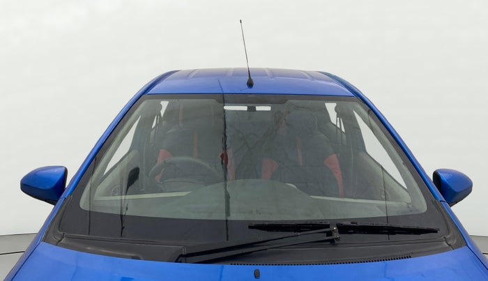 2013 Toyota Etios Liva GD, Diesel, Manual, 77,752 km, Front Windshield