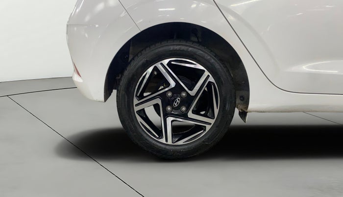 2023 Hyundai GRAND I10 NIOS ASTA 1.2 KAPPA VTVT, Petrol, Manual, 7,978 km, Right Rear Wheel