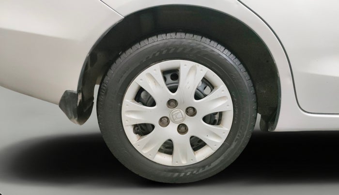 2015 Honda Amaze 1.2L I-VTEC S, Petrol, Manual, 65,964 km, Right Rear Wheel