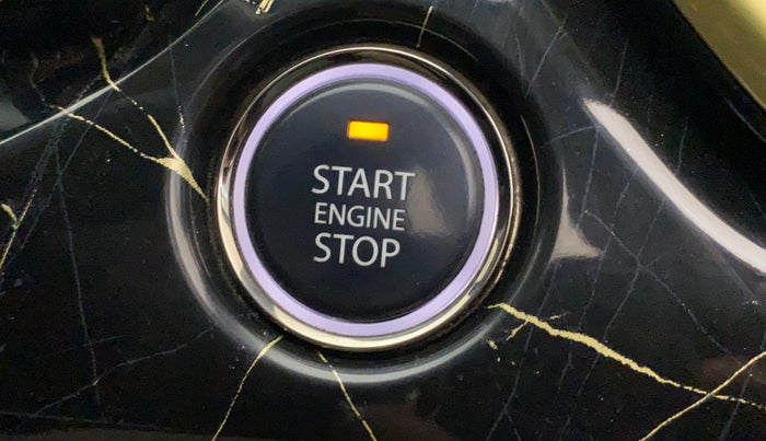 2023 Tata Safari XZA PLUS GOLD, Diesel, Automatic, 39,398 km, Keyless Start/ Stop Button