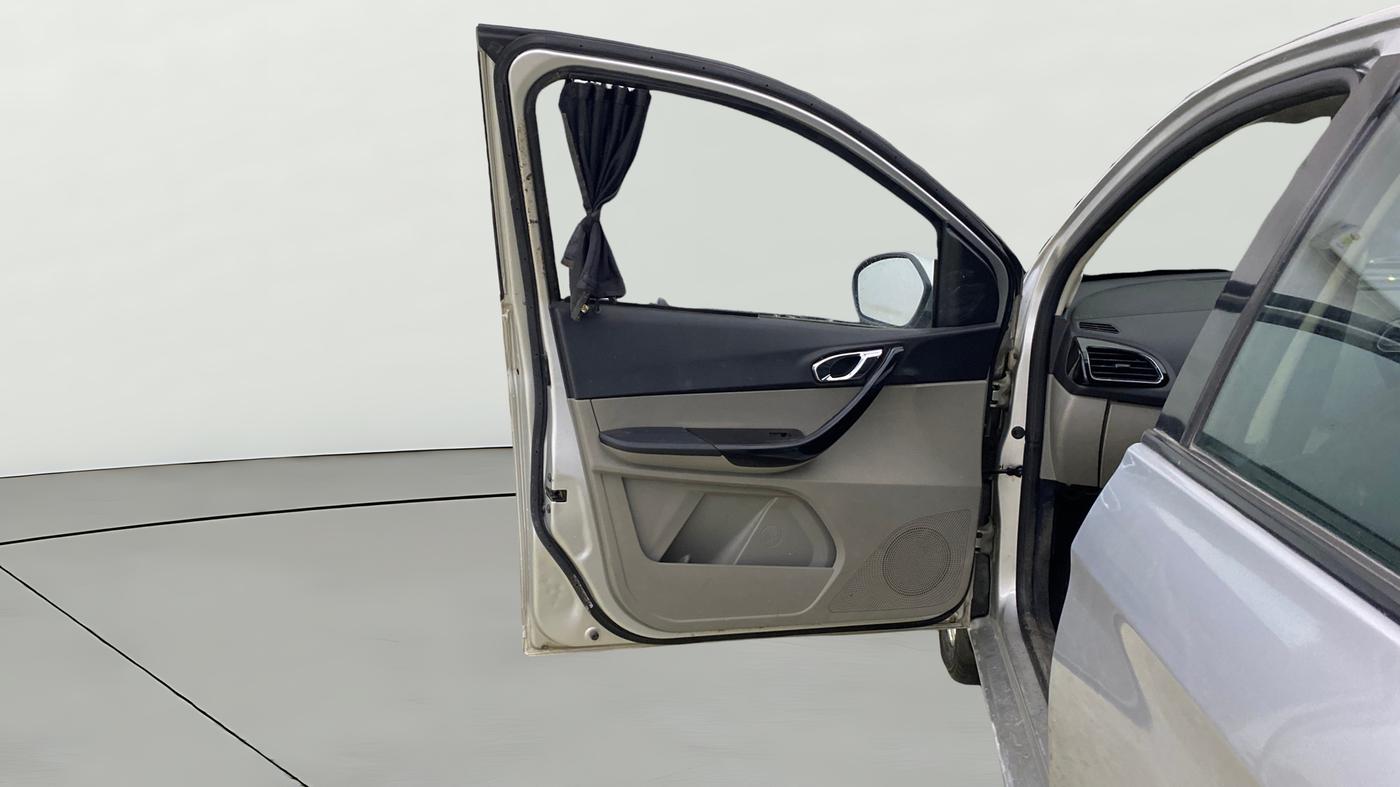 2018 Tata Tiago XZA PETROL, Petrol, Automatic, 80,434 km, LHS Front Door