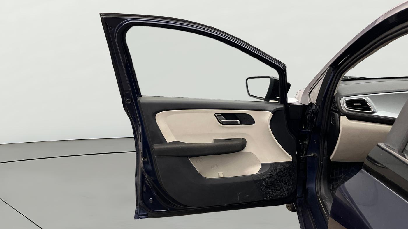 2023 Tata ALTROZ XZ Plus Sunroof i-Turbo , Petrol, Manual, 53,719 km, LHS Front Door
