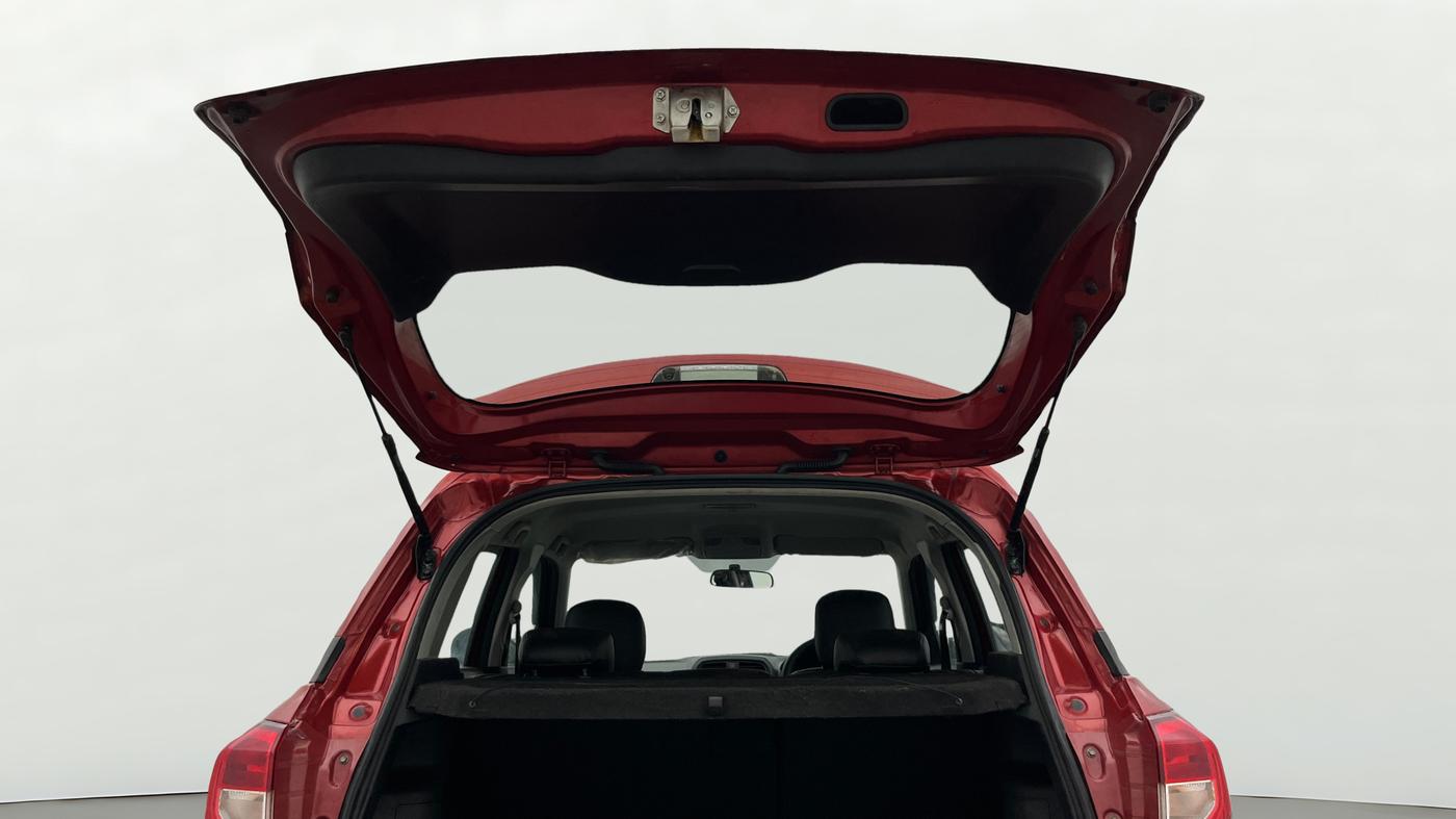 2018 Maruti Vitara Brezza ZDI, Diesel, Manual, 88,822 km, Boot Door Open