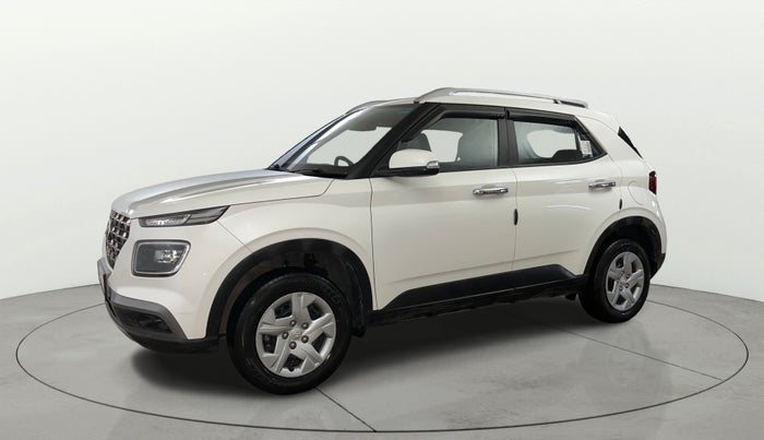 2021 Hyundai VENUE S+ 1.2, Petrol, Manual, 45,320 km, Left Front Diagonal