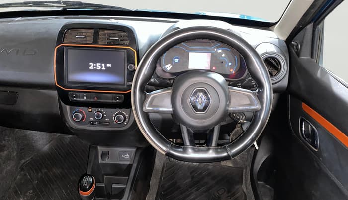2021 Renault Kwid CLIMBER 1.0 (O), Petrol, Manual, 54,105 km, Steering Wheel Close Up