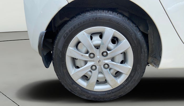 2018 Hyundai Eon ERA +, Petrol, Manual, 16,567 km, Right Rear Wheel