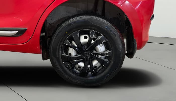 2019 Maruti Swift LXI, Petrol, Manual, 65,709 km, Left Rear Wheel
