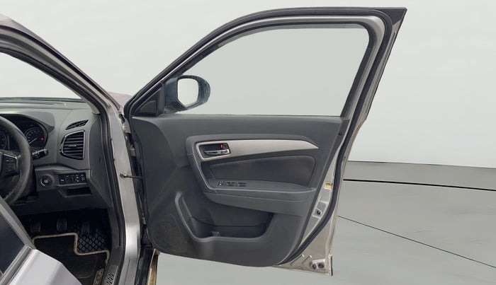 2017 Maruti Vitara Brezza ZDI PLUS, Diesel, Manual, 40,680 km, RHS Front Door