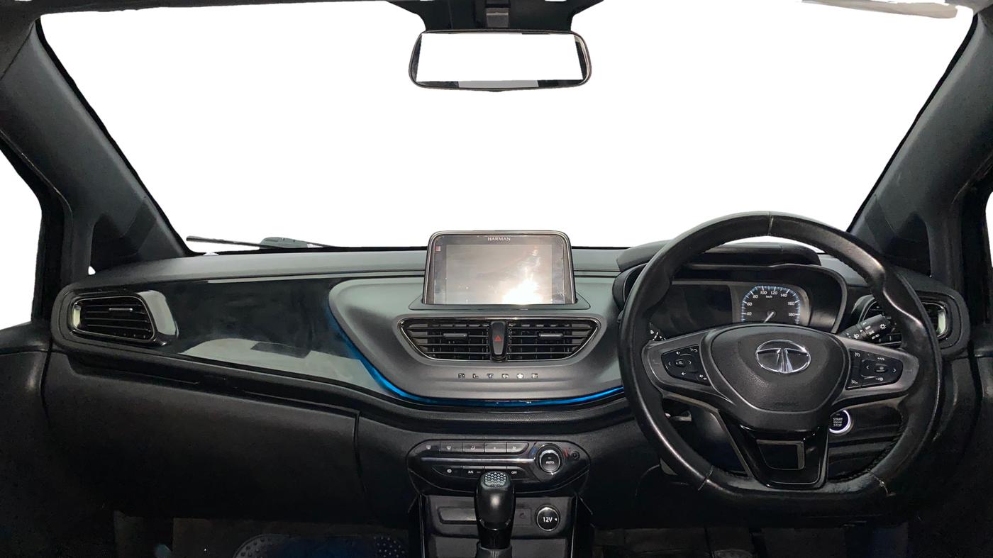 2023 Tata ALTROZ XZA PLUS DARK EDTION, Petrol, Automatic, 25,887 km, Dashboard