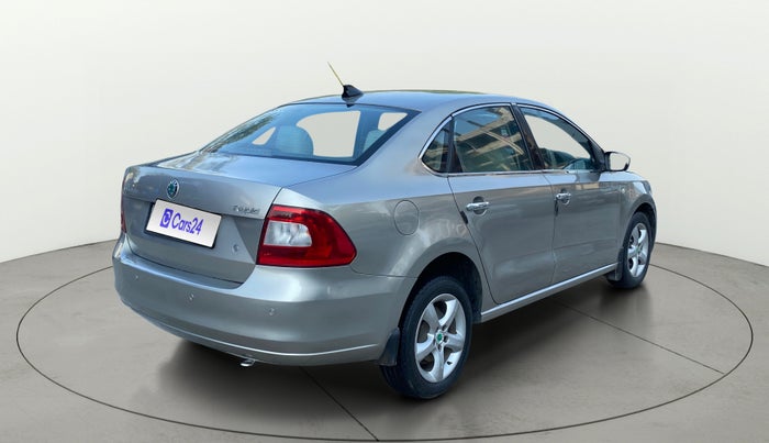 2012 Skoda Rapid ELEGANCE 1.6 MPI AT, Petrol, Automatic, 38,001 km, Right Back Diagonal