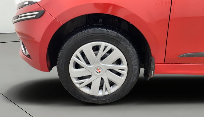 2018 Tata Tiago XZ PETROL, Petrol, Manual, 41,699 km, Left Front Wheel