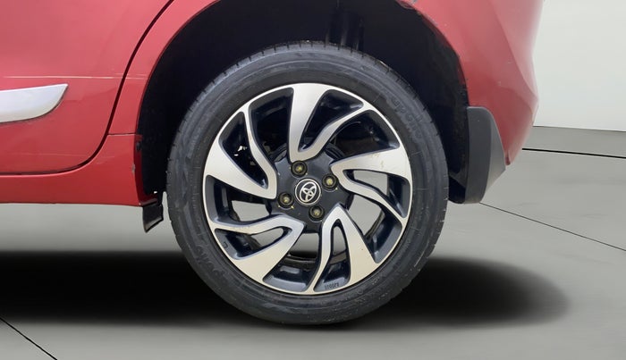 2022 Toyota Glanza V, Petrol, Manual, 88,072 km, Left Rear Wheel