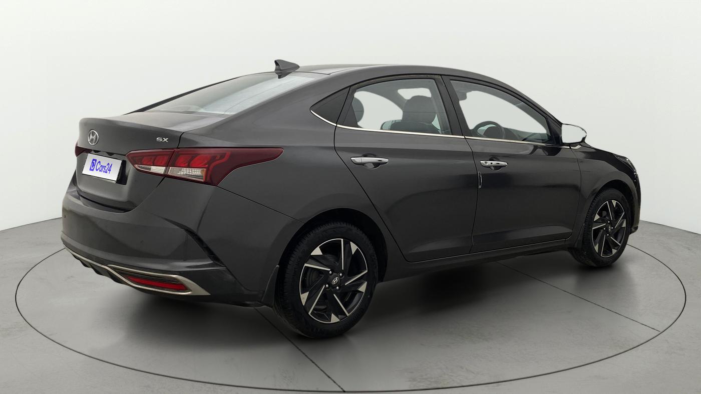 2021 Hyundai Verna SX (O)1.5 VTVT, Petrol, Manual, 1,17,381 km, Right Back Diagonal