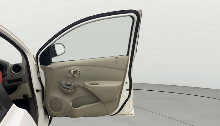 2015 Datsun Go T, Petrol, Manual, 25,845 km, RHS Front Door