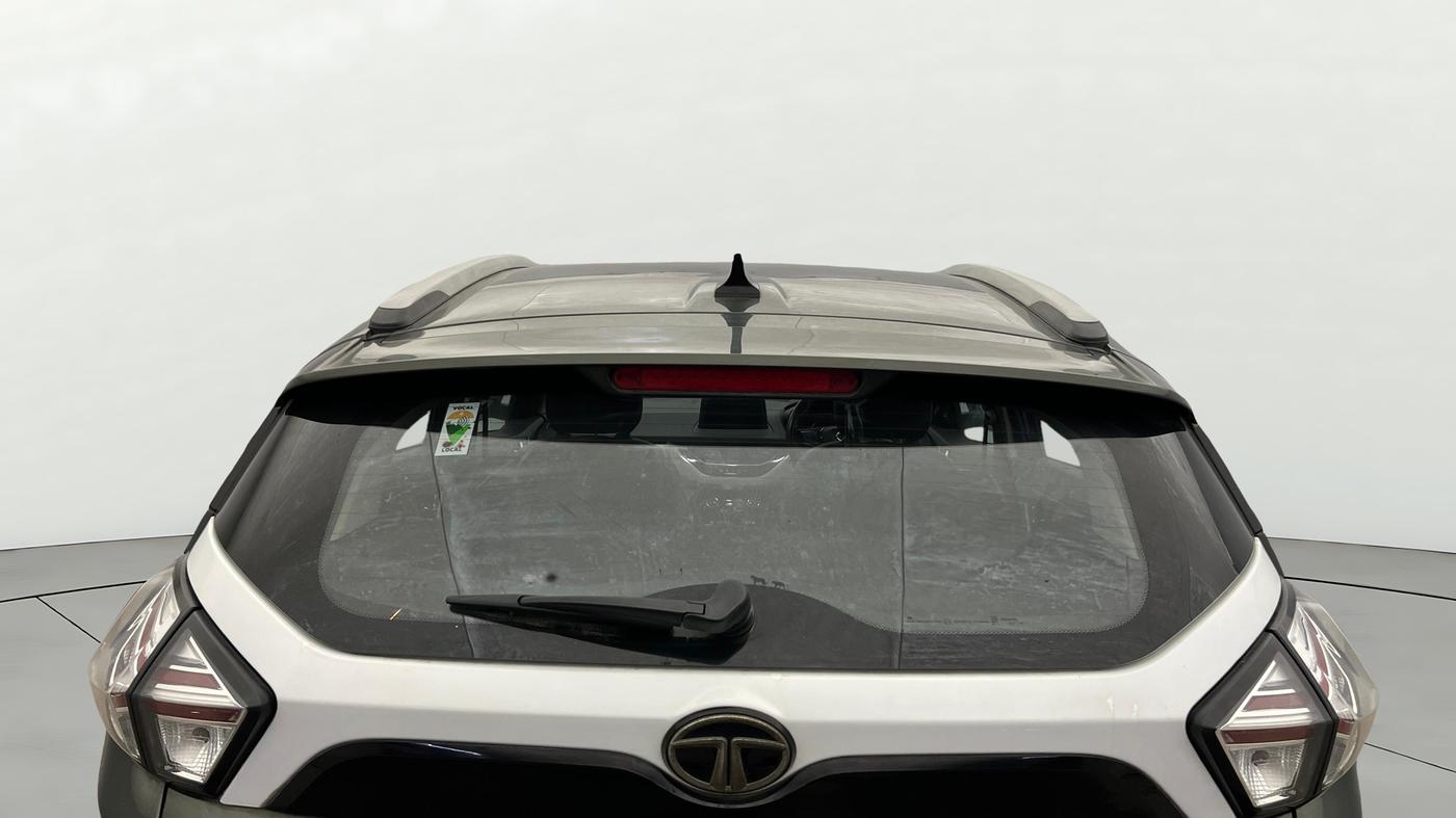 2022 Tata NEXON XZA PLUS SUNROOF PETROL, Petrol, Automatic, 29,069 km, Rear Windshield