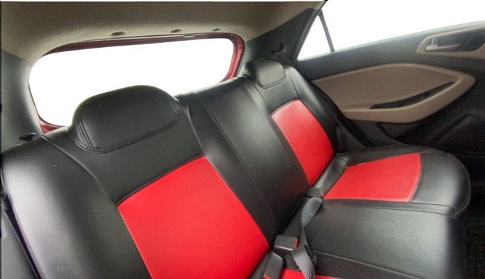 2015 Hyundai Elite i20 MAGNA 1.2, Petrol, Manual, 40,311 km, Right Side Rear Door Cabin