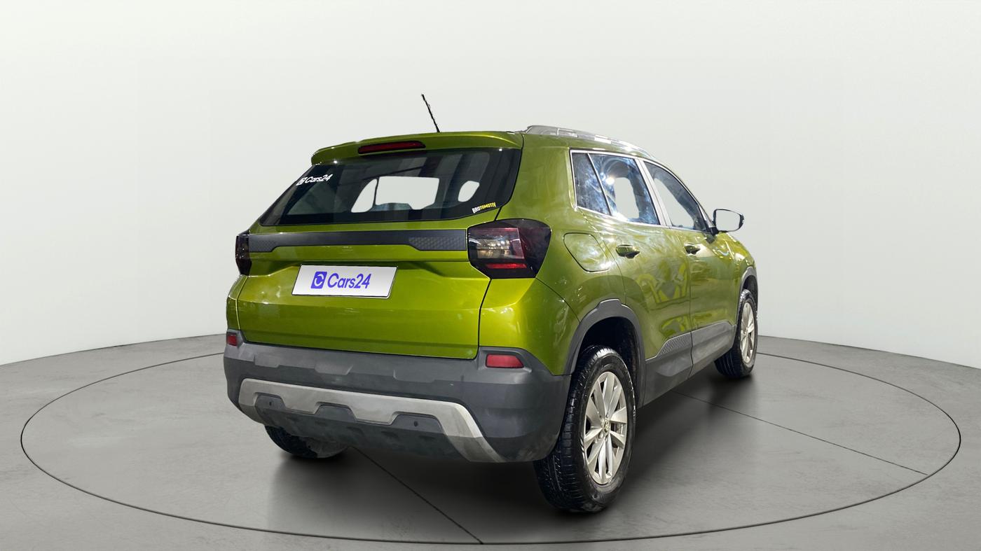 2025 Skoda Kylaq Signature AT, Petrol, Automatic, 9,642 km, Right Back Diagonal