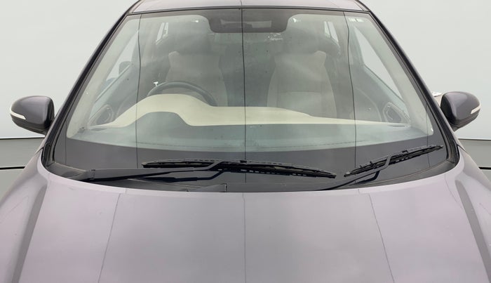 2017 Hyundai Elite i20 ASTA 1.2 (O), Petrol, Manual, 26,246 km, Front Windshield