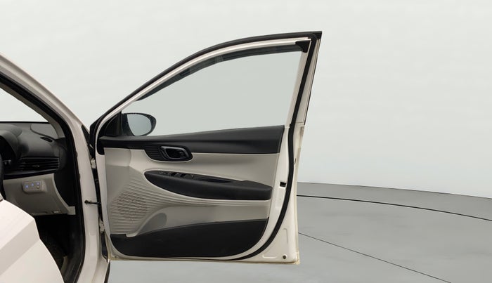 2024 Hyundai NEW I20 SPORTZ 1.2 MT, Petrol, Manual, 41,346 km, RHS Front Door