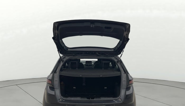 2022 Tata ALTROZ XTA DARK EDTION, Petrol, Automatic, 18,731 km, Boot Door Open