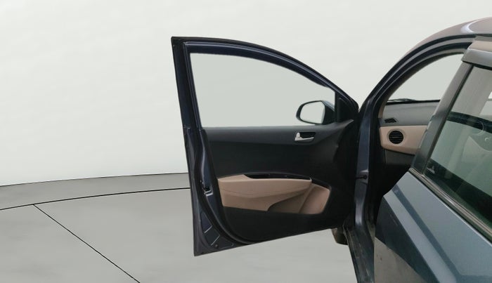 2014 Hyundai Xcent S (O) 1.2, Petrol, Manual, 64,985 km, LHS Front Door