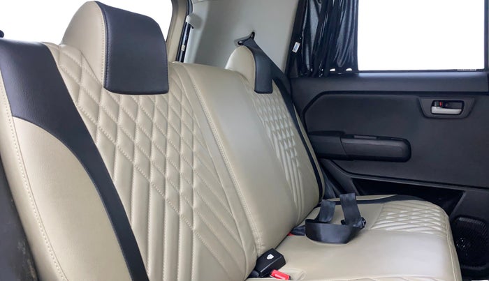 2022 Maruti New Wagon-R VXI (O) 1.2, Petrol, Manual, 29,500 km, Right Side Rear Door Cabin