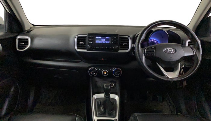 2019 Hyundai VENUE S 1.2, Petrol, Manual, 62,933 km, Dashboard