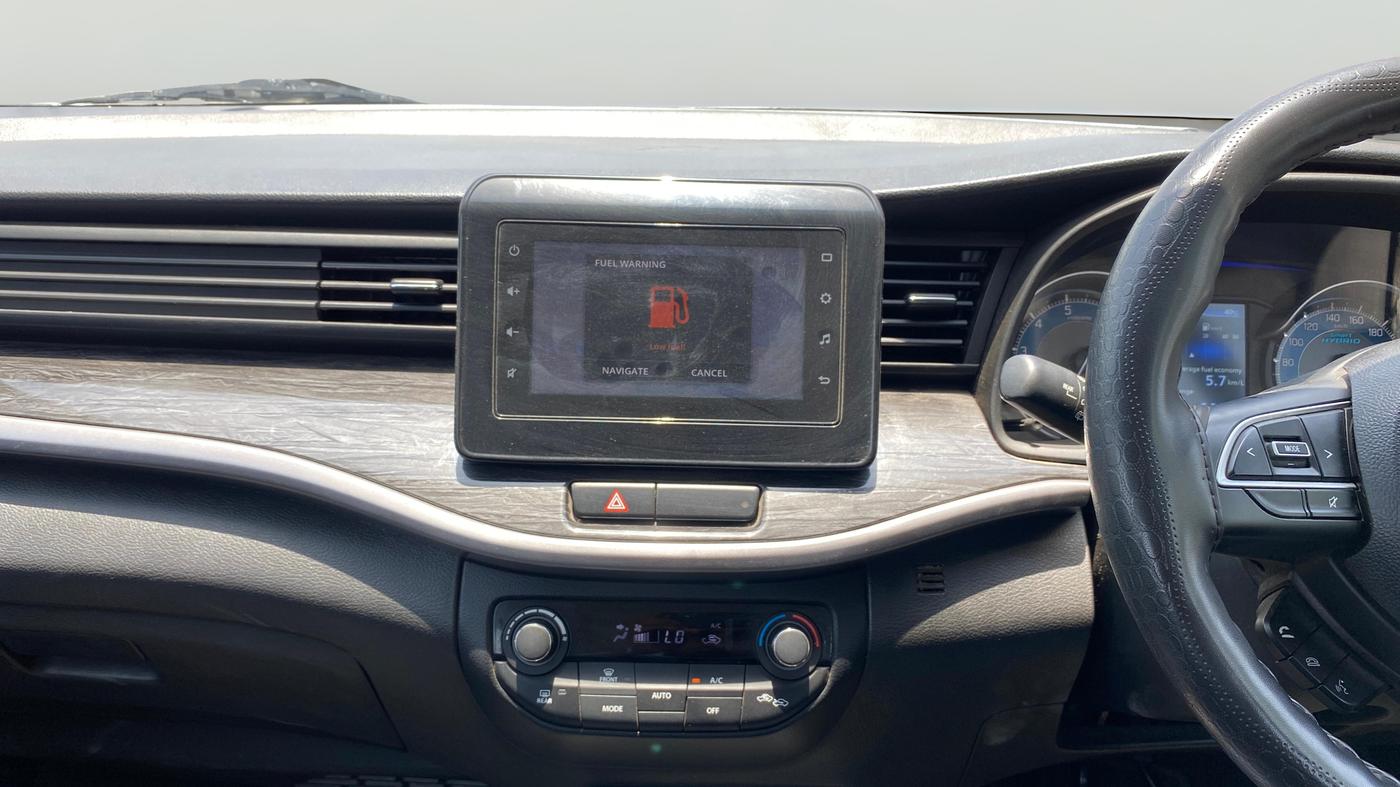 2022 Maruti XL6 ZETA AT, Petrol, Automatic, 29,013 km, Air Conditioner