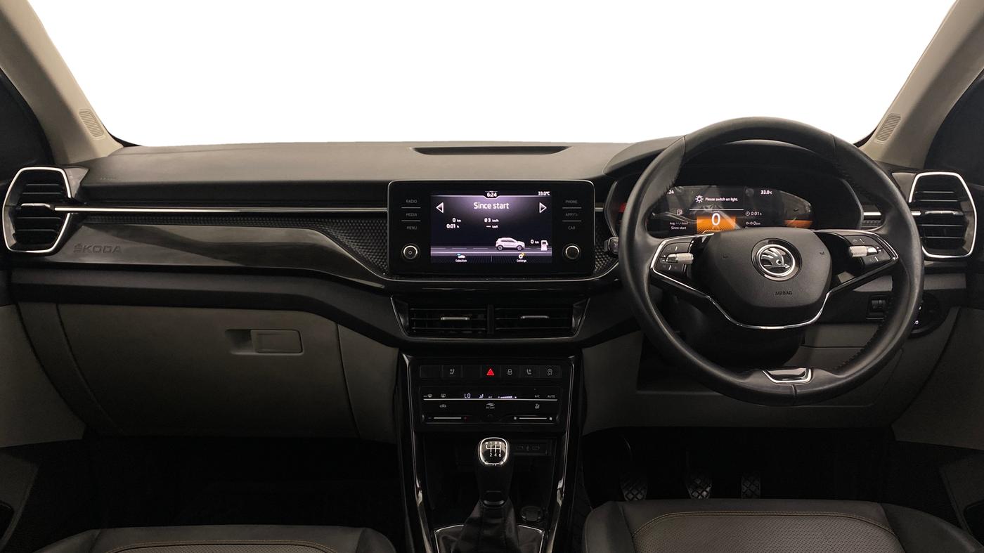 2023 Skoda KUSHAQ STYLE 1.0L TSI MT, Petrol, Manual, 72,289 km, Dashboard
