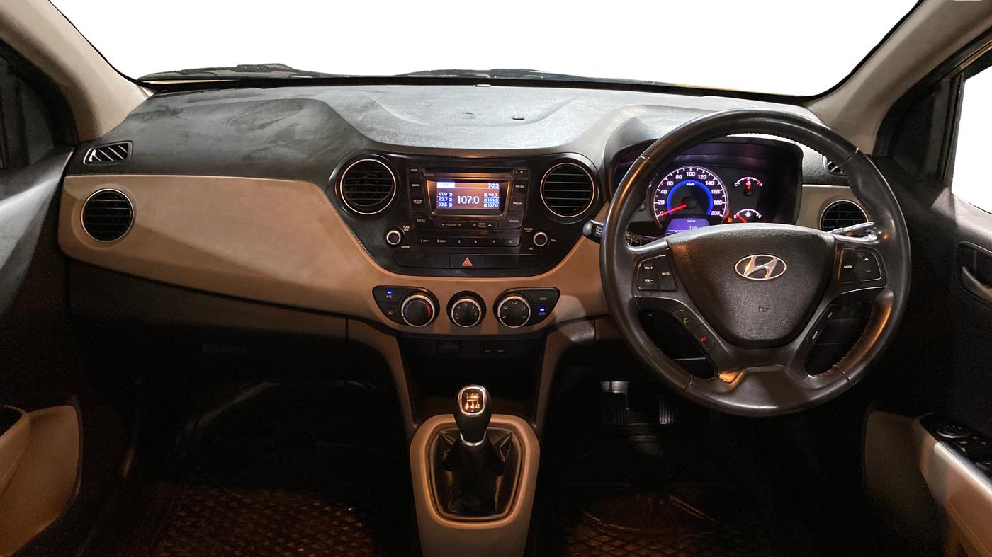 2015 Hyundai Grand i10 ASTA 1.2 KAPPA VTVT, Petrol, Manual, 60,204 km, Dashboard