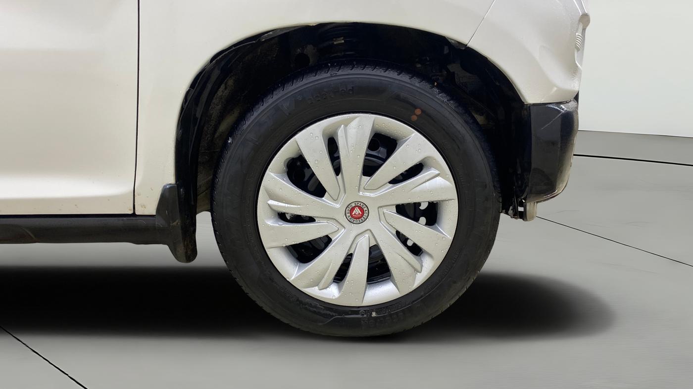 2019 Maruti S PRESSO VXI, Petrol, Manual, 52,390 km, Right Front Wheel