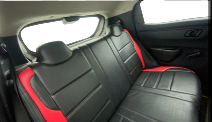 2016 Renault Kwid RXT 0.8, Petrol, Manual, 48,002 km, Right Side Rear Door Cabin