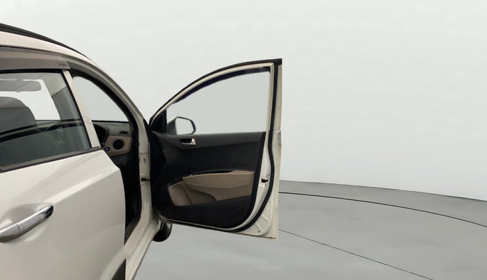 2014 Hyundai Grand i10 SPORTZ 1.2 KAPPA VTVT, Petrol, Manual, 63,329 km, RHS Front Door