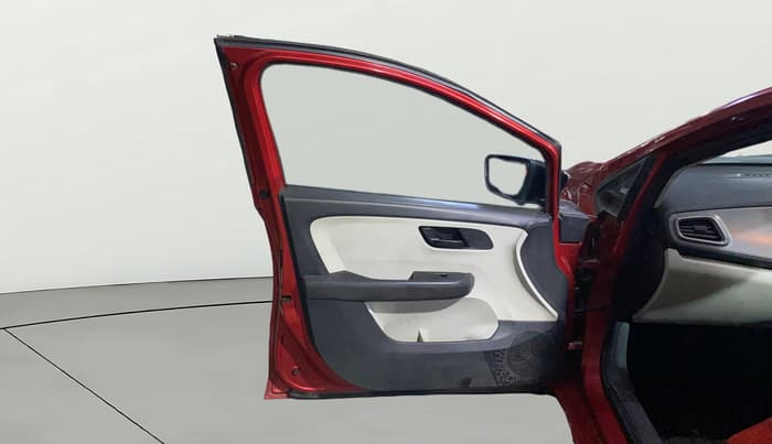2023 Tata ALTROZ XM PLUS PETROL, Petrol, Manual, 83,213 km, LHS Front Door