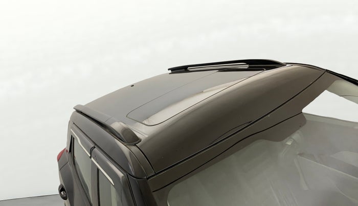 2023 Mahindra XUV300 W4 1.2 PETROL, Petrol, Manual, 52,472 km, Roof