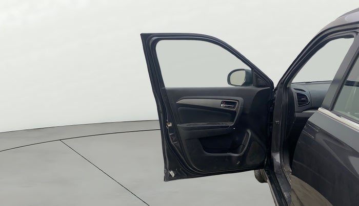 2019 Maruti Vitara Brezza ZDI, Diesel, Manual, 96,750 km, LHS Front Door