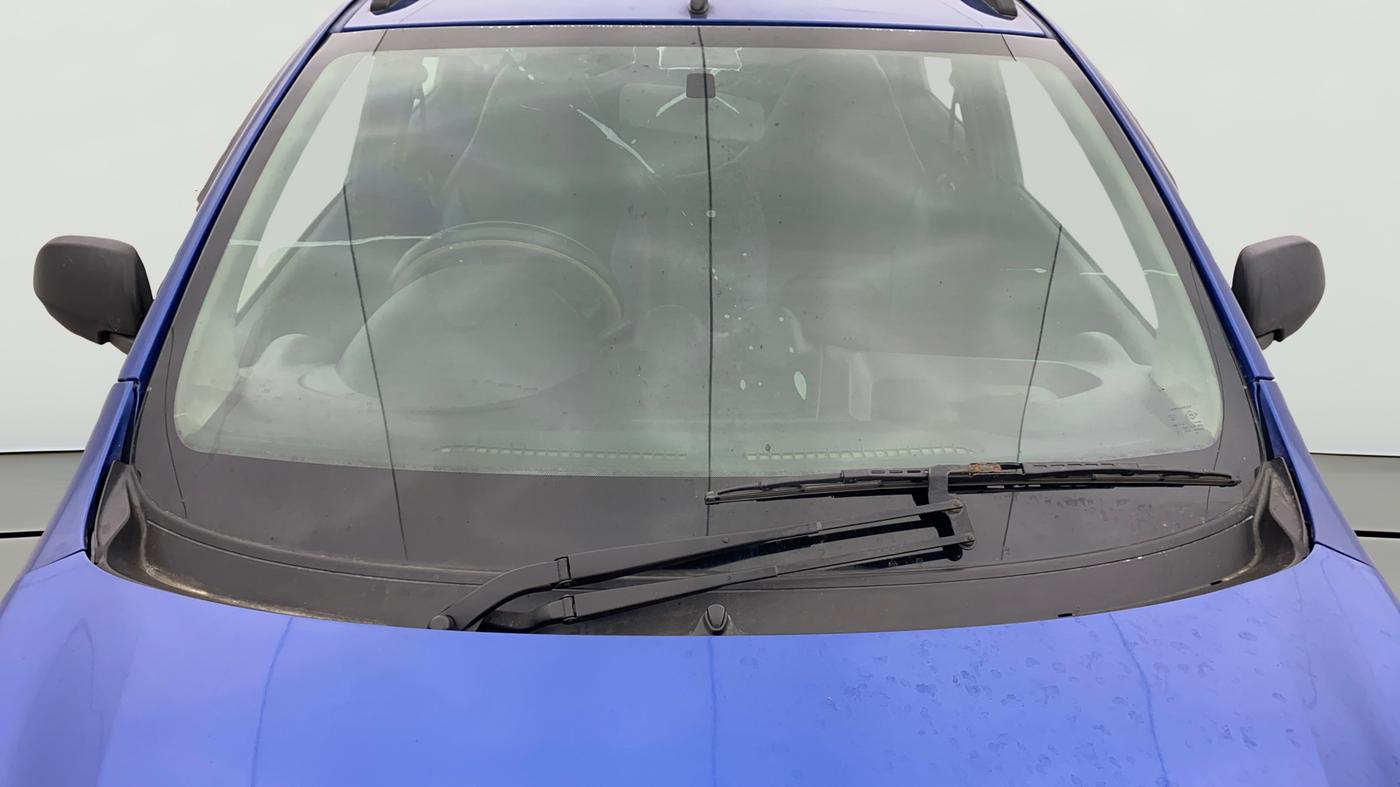 2018 Datsun Go Plus T, Petrol, Manual, 60,365 km, Front Windshield