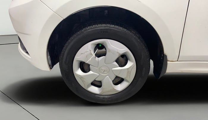 2018 Tata Tiago XT PETROL, Petrol, Manual, 55,721 km, Left Front Wheel