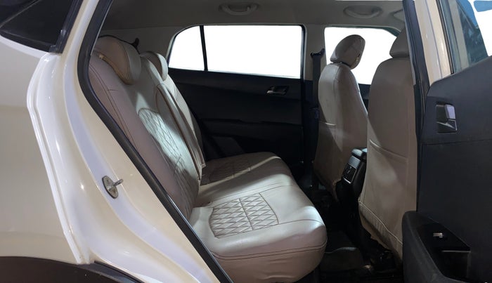 2017 Hyundai Creta SX PLUS 1.6 PETROL DUAL TONE, Petrol, Manual, 37,014 km, Right Side Rear Door Cabin