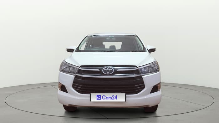 2022 Toyota Innova Crysta 2.7 GX 7 STR MT, Petrol, Manual, 85,204 km, Front