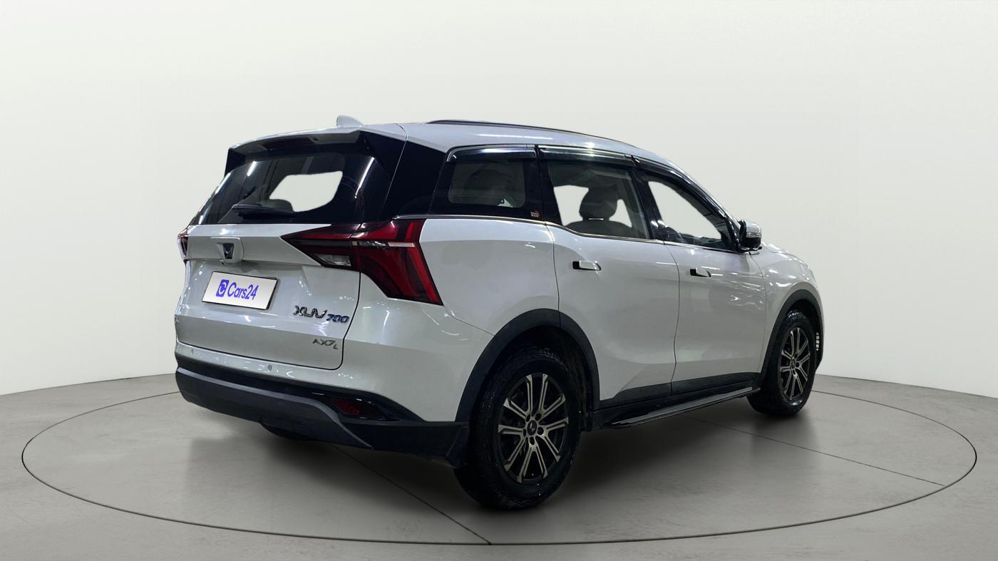 2022 Mahindra XUV700 AX 7 LUXURY D AWD AT 7 STR, Diesel, Automatic, 81,893 km, Right Back Diagonal